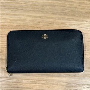 Tory Burch Black Zip Wallet